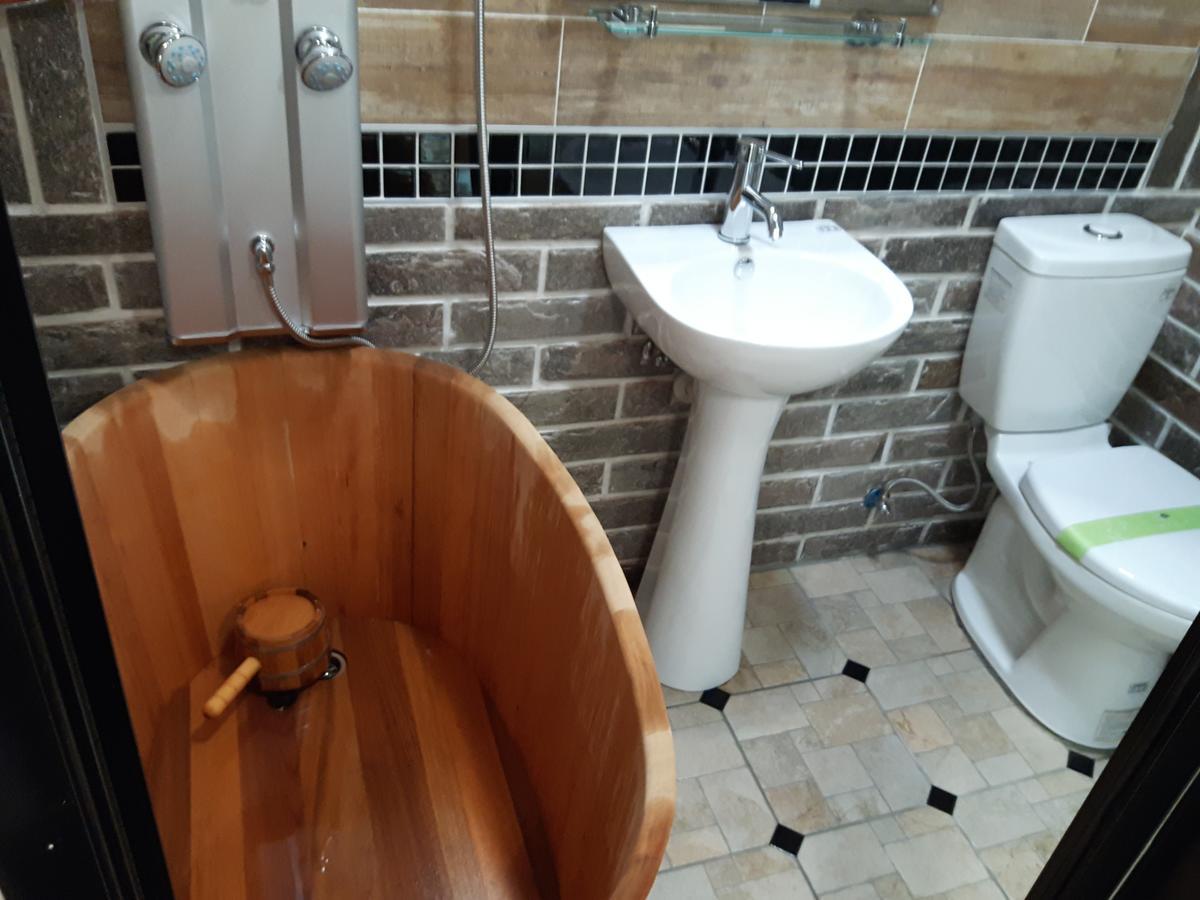 Hase Spring Apartment Tainan Luaran gambar