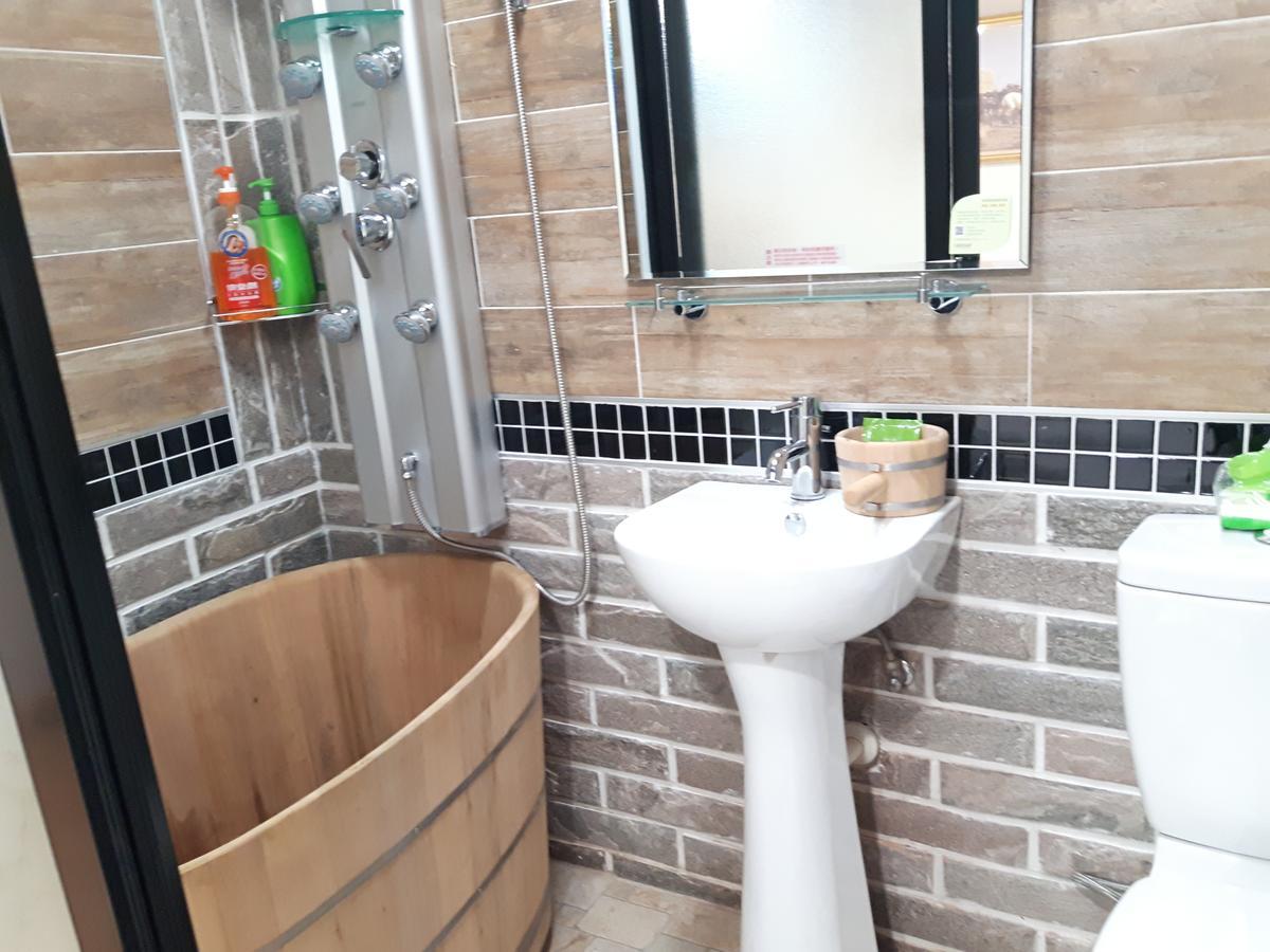 Hase Spring Apartment Tainan Luaran gambar